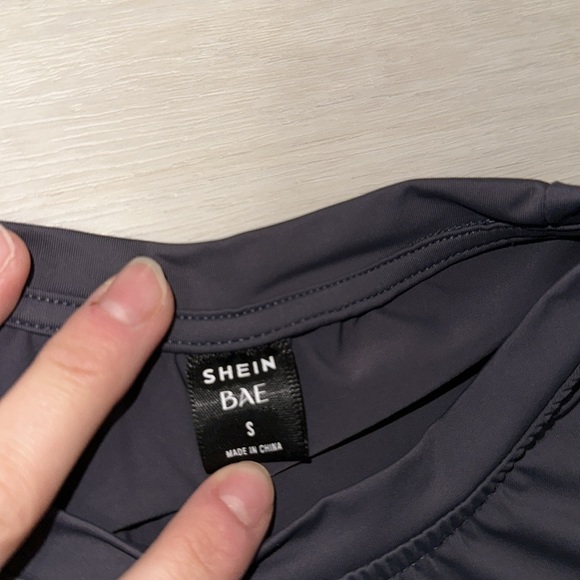 Fitted Top - Grey - Picture 2 of 2